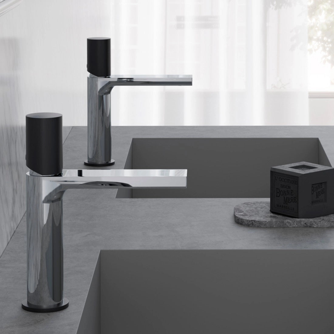 Grifo de lavabo monomando negro y cromo Tube