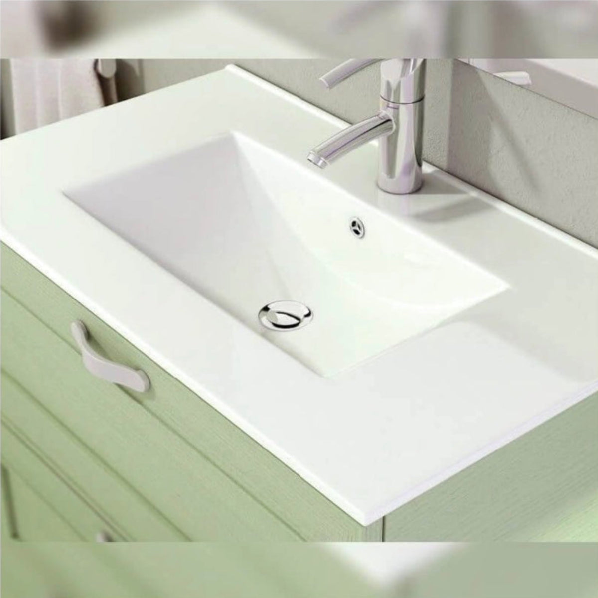 Lavabo cerámico sobre mueble Qoor