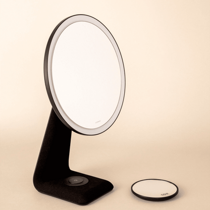 Espejo con aumento y luz Essentials - The Bath