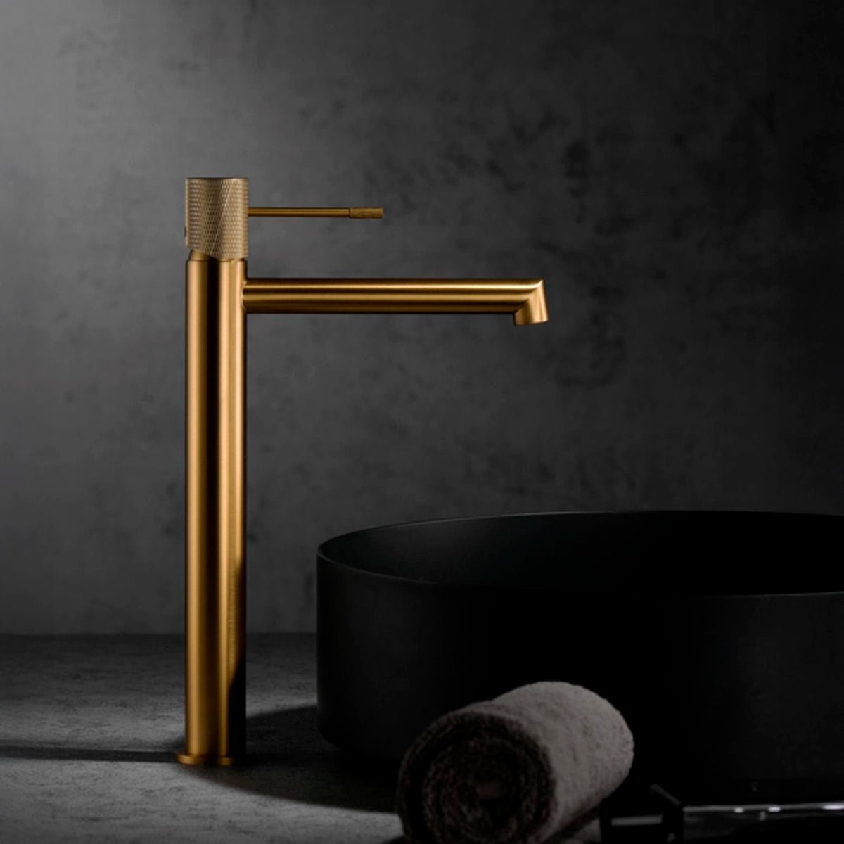 Grifo caño alto Line - Thebath